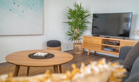 Mandolin Beachfront Resort - Accommodation Asia 7