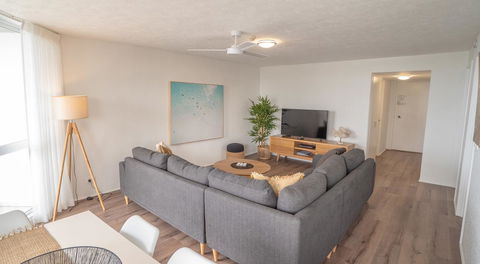 Mandolin Beachfront Resort - Accommodation Asia 21