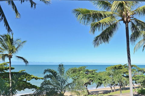Roydon Beachfront Apartments - Accommodation China 5