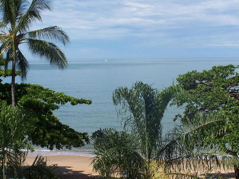 Roydon Beachfront Apartments - Accommodation China 7