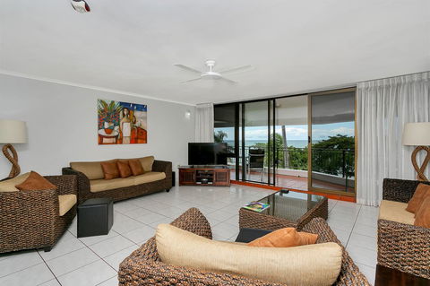 Roydon Beachfront Apartments - Accommodation China 4