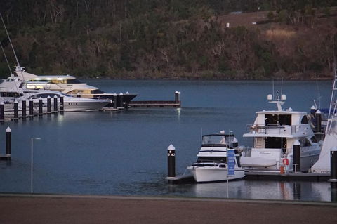 Airlie Seaview Apartments - Accommodation Asia 11