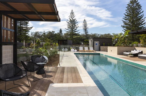 Boardwalk Burleigh Beach - Official - Accommodation Asia 15