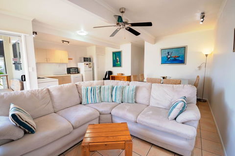 Airlie Apartments - Accommodation Asia 10