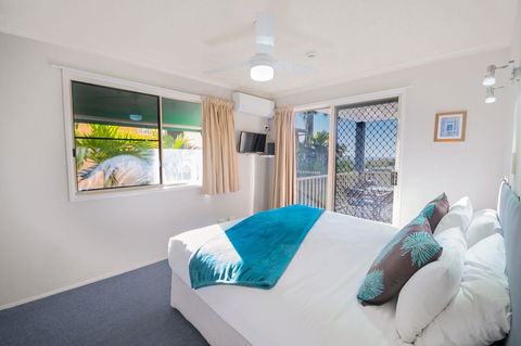 Airlie Apartments - Accommodation Asia 0