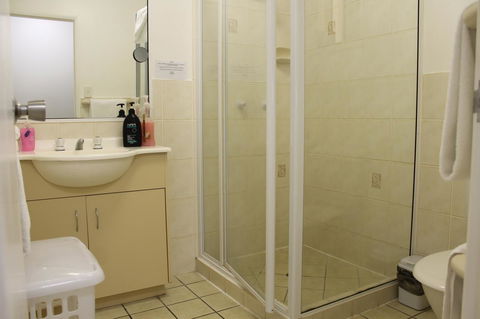 Airlie Apartments - Accommodation Asia 1