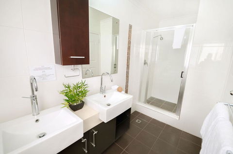 Airlie Apartments - Accommodation Asia 17