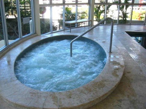 Beach Stay - Ocean & Riverview Resort Chevron Renaissance Central Surfers Paradise - Accommodation Asia 22
