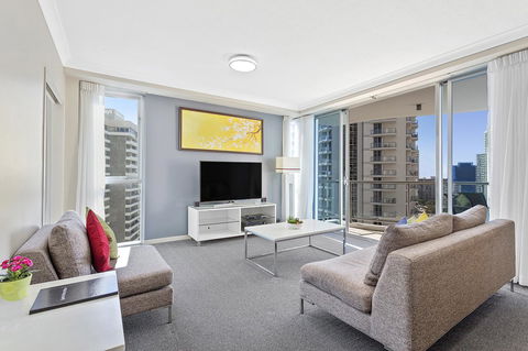 Beach Stay - Ocean & Riverview Resort Chevron Renaissance Central Surfers Paradise - Accommodation Asia 7