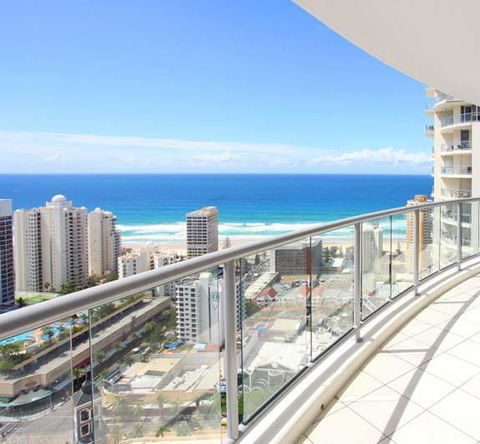 Beach Stay - Ocean & Riverview Resort Chevron Renaissance Central Surfers Paradise - Accommodation Asia 0