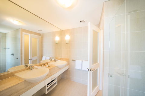 Pinnacles - Accommodation Asia 18