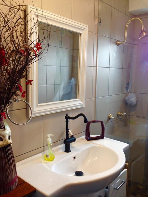 XYL Pets Friendly Seaside Boutique Guesthouse - Accommodation Asia 1