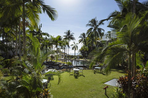 Coral Sands Beachfront Resort - Accommodation China 21