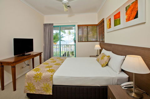 Coral Sands Beachfront Resort - Accommodation China 7