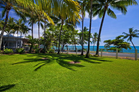 Coral Sands Beachfront Resort - Accommodation China 30