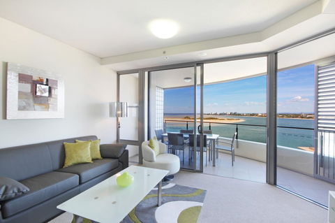 Monaco Caloundra - Accommodation Asia 25