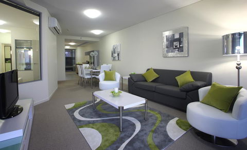 Monaco Caloundra - Accommodation Asia 42