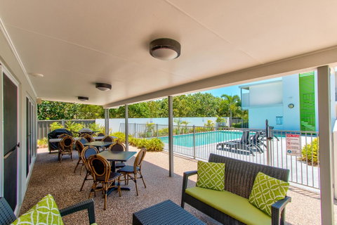 Mackay Oceanside Central Hotel Official - Accommodation Guide 17