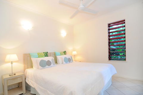 Oasis At Palm Cove - Accommodation China 7