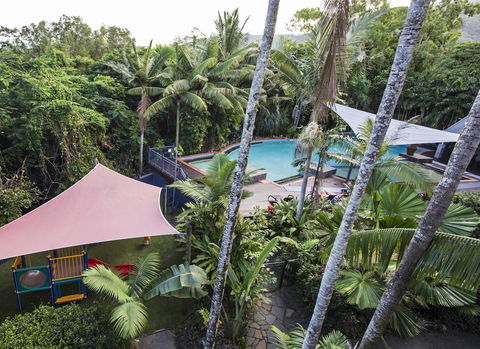 Oasis At Palm Cove - Accommodation China 2