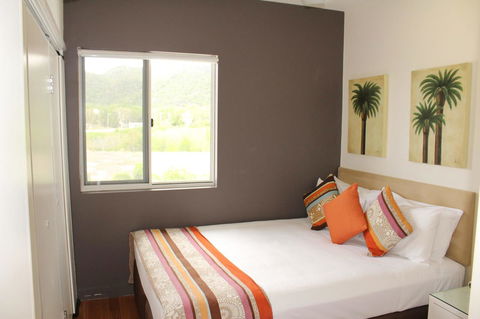 Beachside Apartment 17 - Accommodation China 12