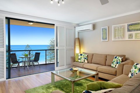 Peninsular Beachfront Resort - Accommodation China 1