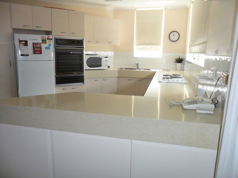 Grosvenor Beachfront Apartments Surfers Paradise - Accommodation Asia 15