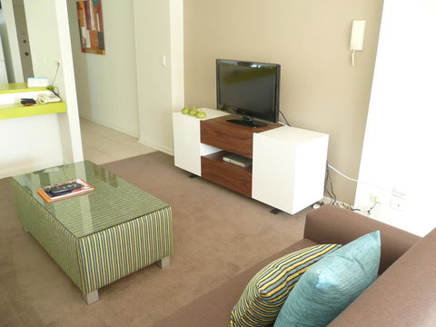 Grosvenor Beachfront Apartments Surfers Paradise - Accommodation Asia 24