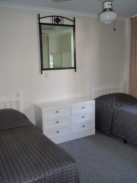 Grosvenor Beachfront Apartments Surfers Paradise - Accommodation Asia 28