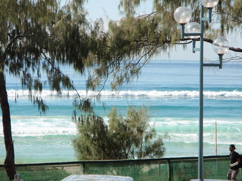 Grosvenor Beachfront Apartments Surfers Paradise - Accommodation Asia 11
