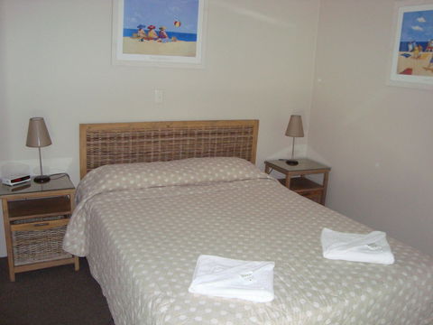 Grosvenor Beachfront Apartments Surfers Paradise - Accommodation Asia 13