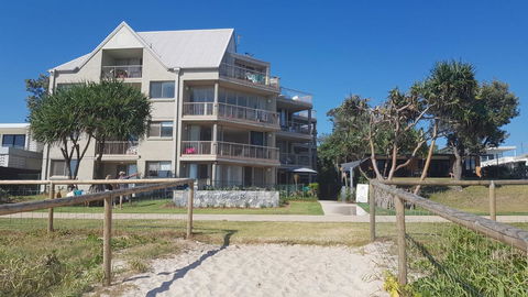 Sanctuary Beach Retreat - Accommodation Guide 24
