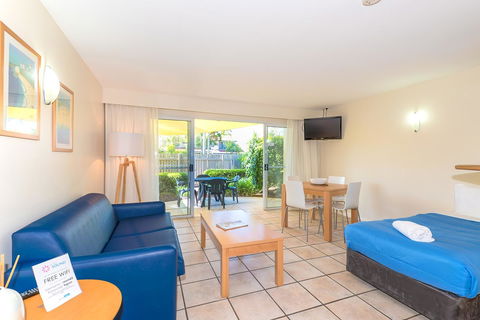 At The Sound Noosa Motel - Accommodation Asia 37