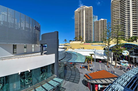 Soul Surfers Paradise - Gclr - Accommodation Asia 43