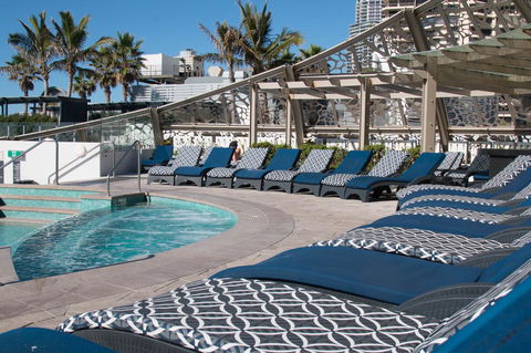 Soul Surfers Paradise - Gclr - Accommodation Asia 25