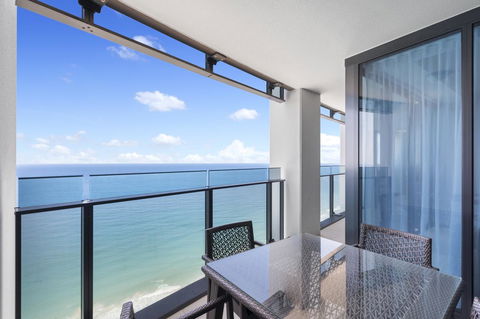 Soul Surfers Paradise - Gclr - Accommodation Asia 6