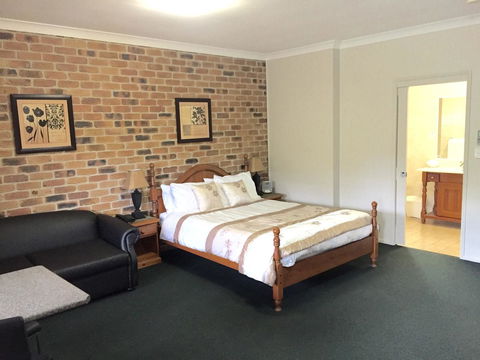 Country Gardens Motor Inn - Accommodation Asia 11