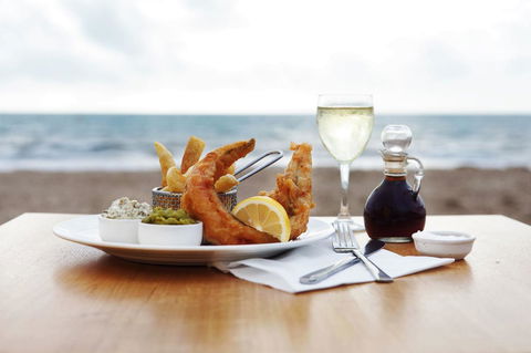 Seacrest Beachfront Apartments Surfers Paradise - Accommodation Asia 38