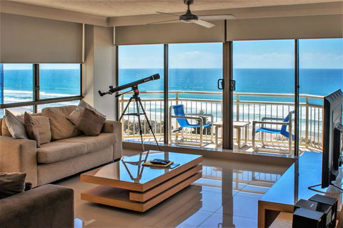 Seacrest Beachfront Apartments Surfers Paradise - Accommodation Asia 30