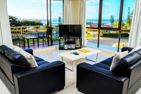 Seacrest Beachfront Apartments Surfers Paradise - Accommodation Asia 35