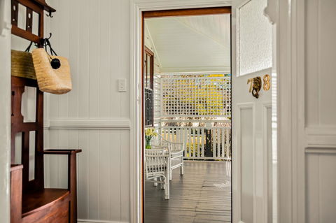 Frangipani House - Accommodation Asia 2