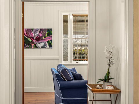 Frangipani House - Accommodation Asia 5