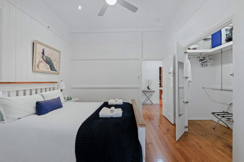 Frangipani House - Accommodation Asia 15