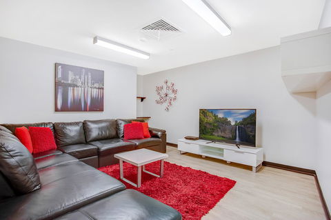 Aria Apartments - Accommodation Asia 39