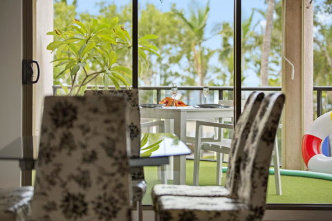 Montipora Unit 3 - In The Heart Of Airlie, Wi-fi And Netflix - Accommodation Asia 2