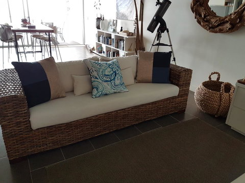 Penthouse On Bright Point - Accommodation Asia 13