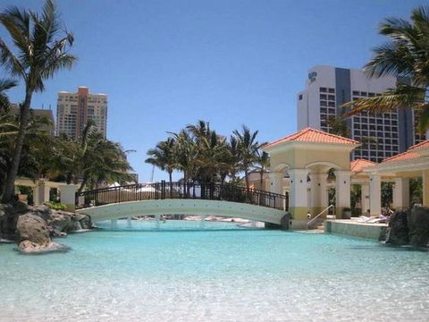 The Towers Of Chevron Renaissance - Holidays Gold Coast - Accommodation China 4