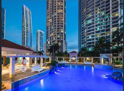 The Towers Of Chevron Renaissance - Holidays Gold Coast - Accommodation China 5