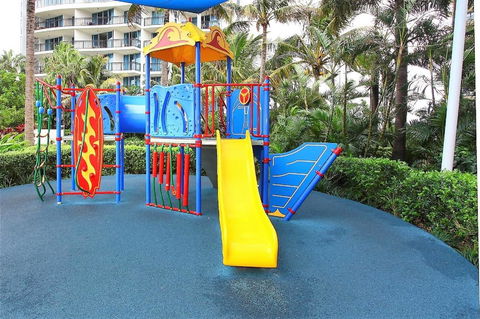 The Towers Of Chevron Renaissance - Holidays Gold Coast - Accommodation China 11