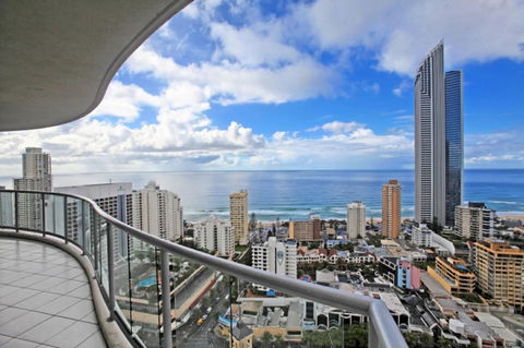 The Towers Of Chevron Renaissance - Holidays Gold Coast - Accommodation China 36
